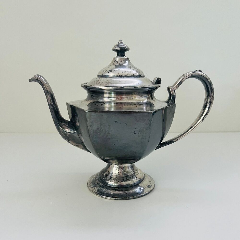 MONARCH PLATE BRAND Silver Plated Octagonal Multisided Body Coffee Teapot